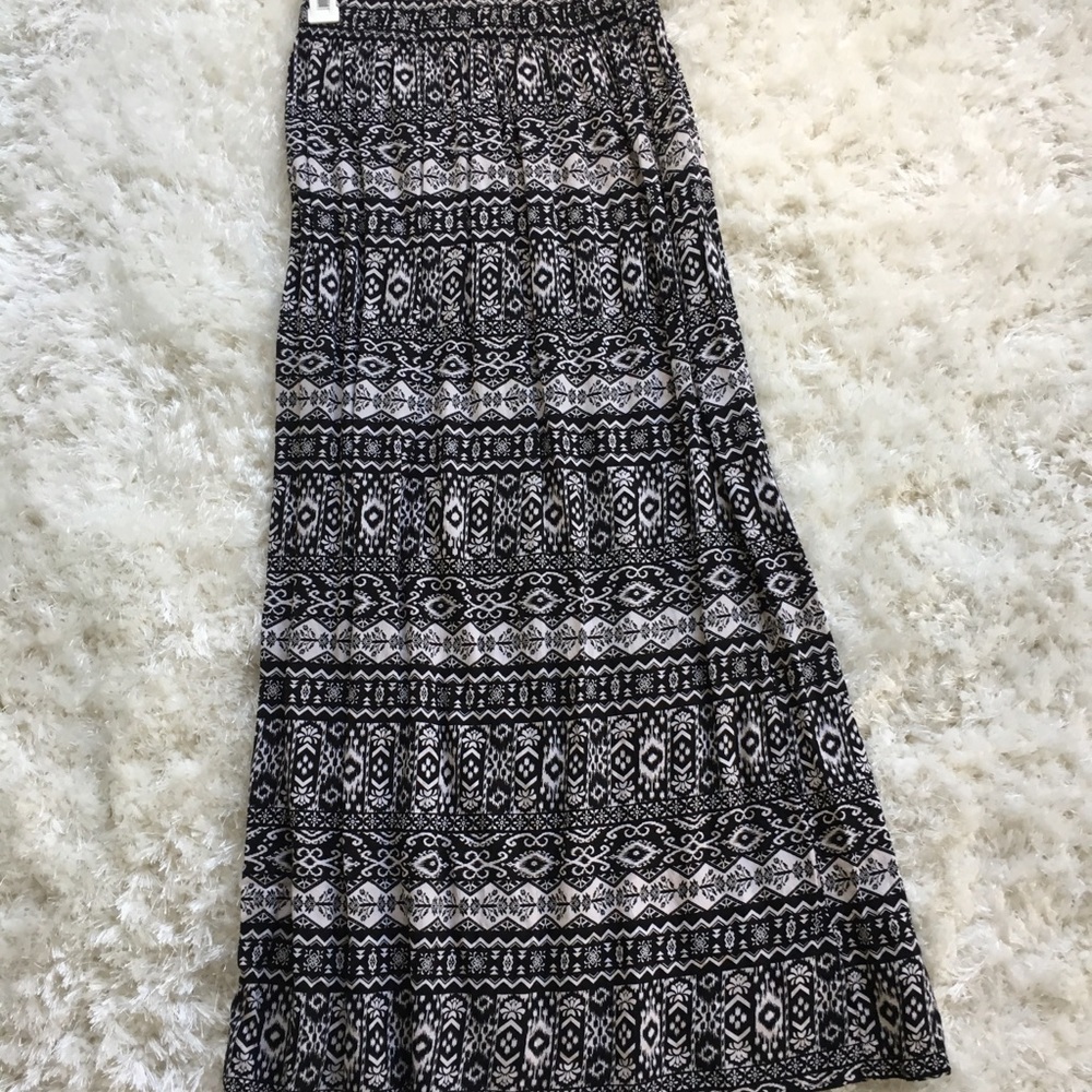 Papaya maxi skirt